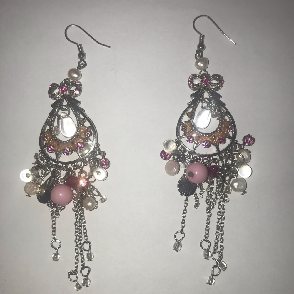 Fashion earrings oriental style